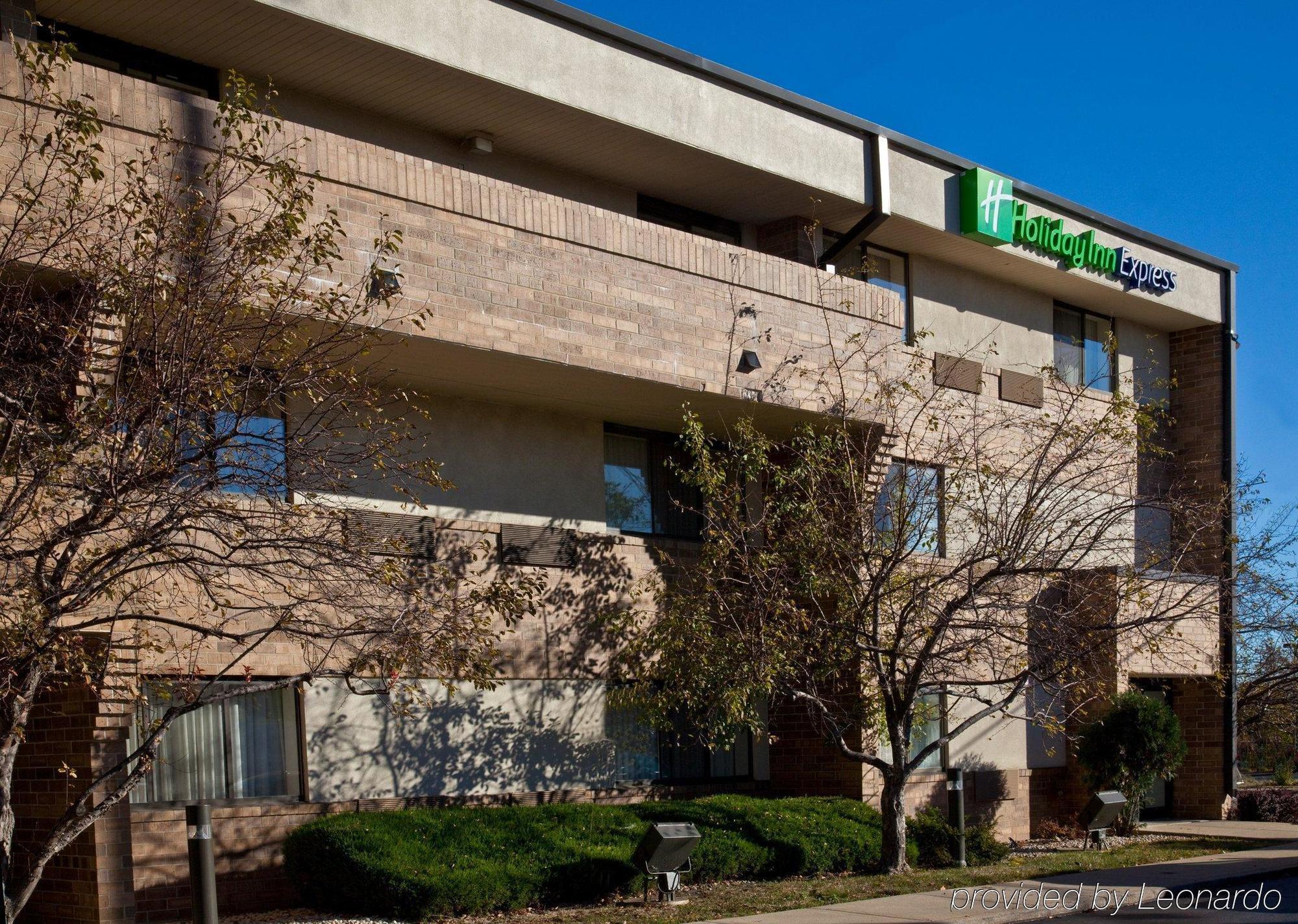 Holiday Inn Express Chicago Nw - Arlington Heights By Ihg Zewnętrze zdjęcie