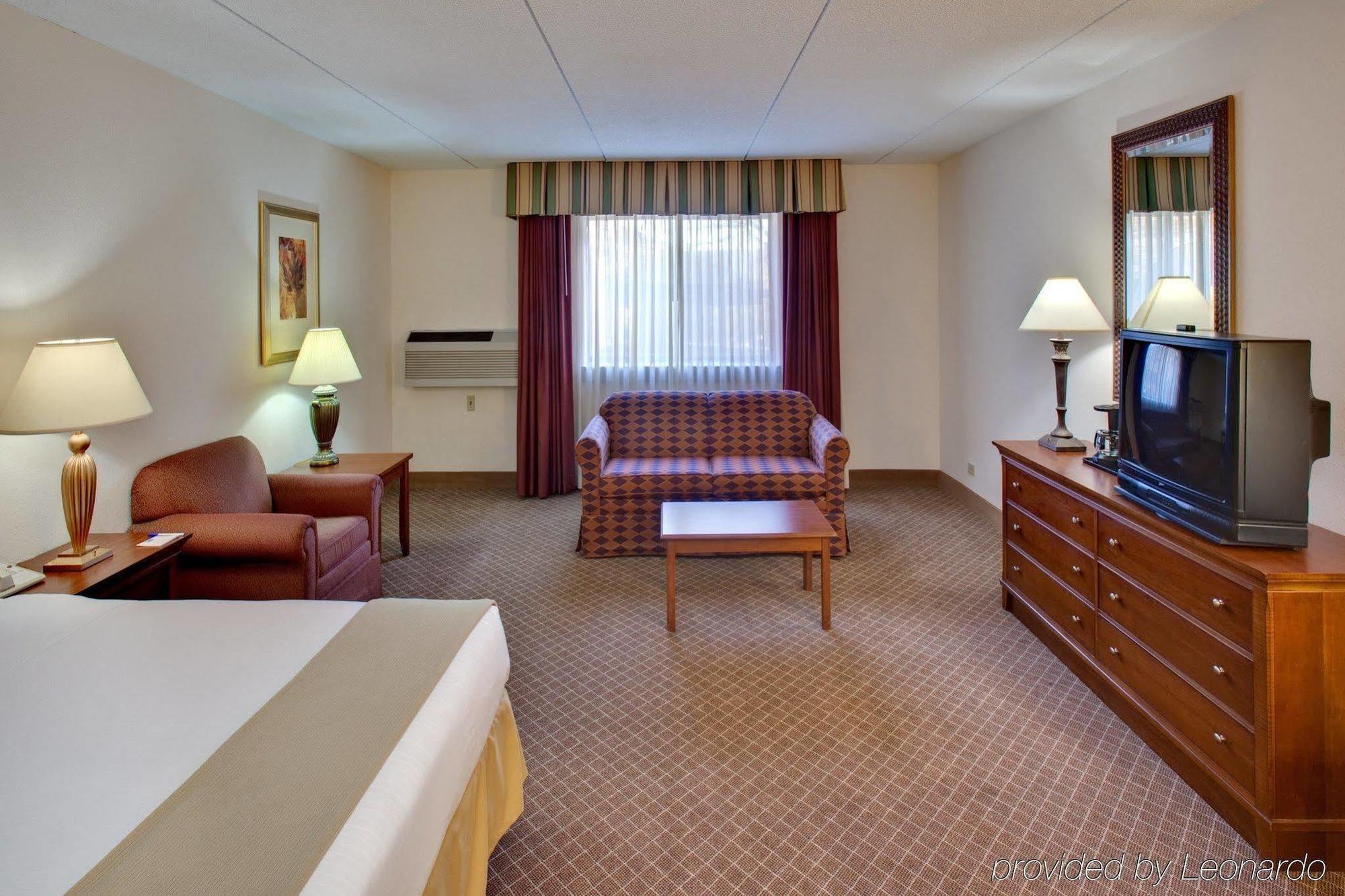 Holiday Inn Express Chicago Nw - Arlington Heights By Ihg Zewnętrze zdjęcie